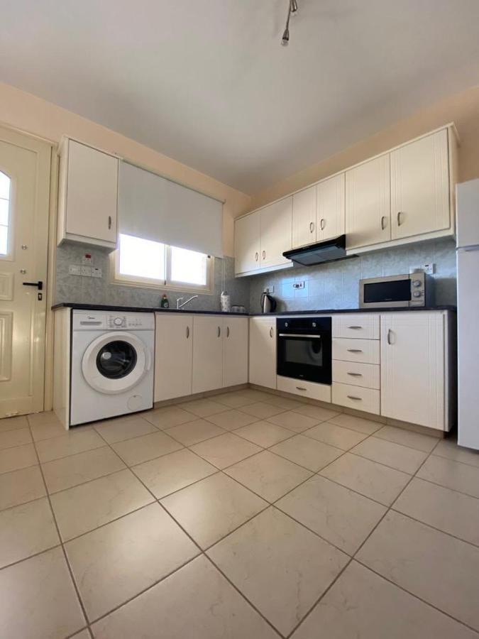 Royal Seacrest F G5 Ground Floor Apartment Paphos Exterior photo