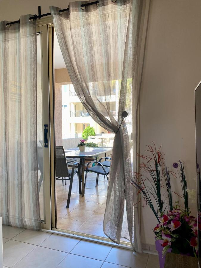 Royal Seacrest F G5 Ground Floor Apartment Paphos Exterior photo